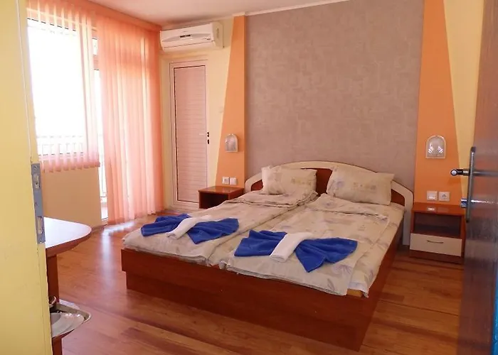 Къща за гости Napoli